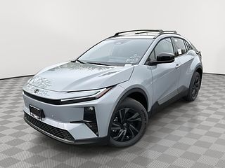 Thumbnail - 2026 Toyota C-HR