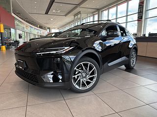 Thumbnail - 2026 Toyota C-HR