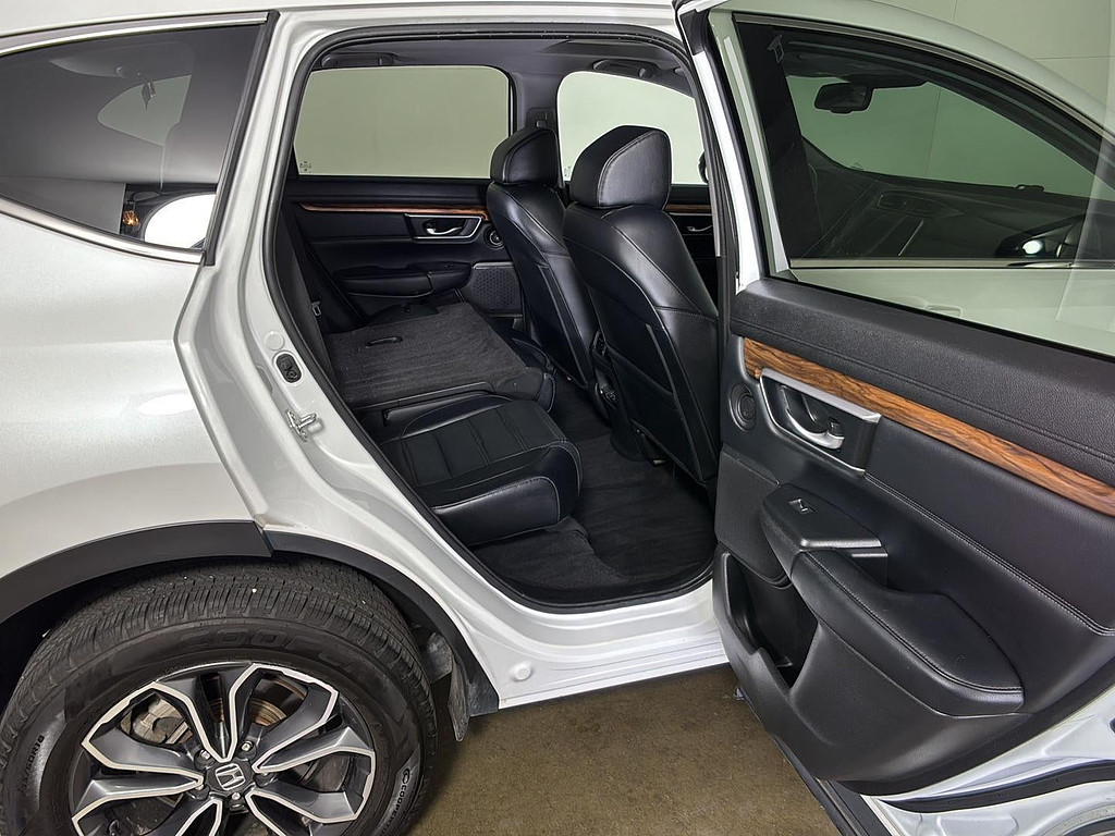2021 Honda CR-V Located at Smart Motors Toyota slide-image