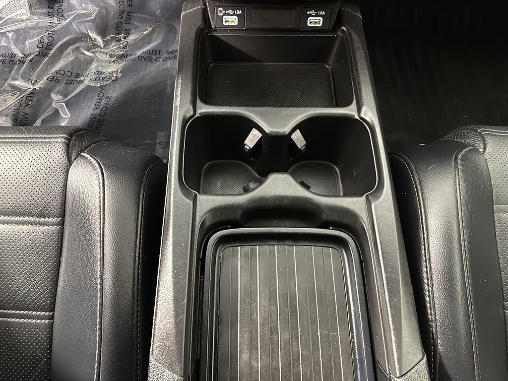 2021 Honda CR-V Located at Smart Motors Toyota slide-image