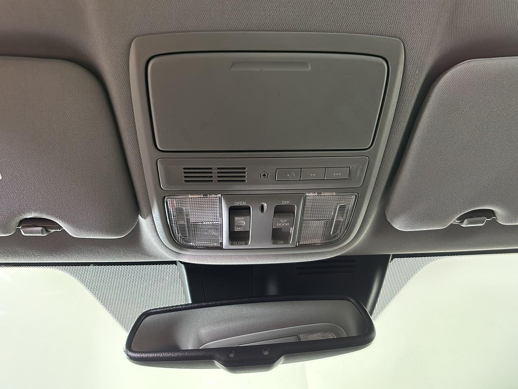 2021 Honda CR-V Located at Smart Motors Toyota slide-image