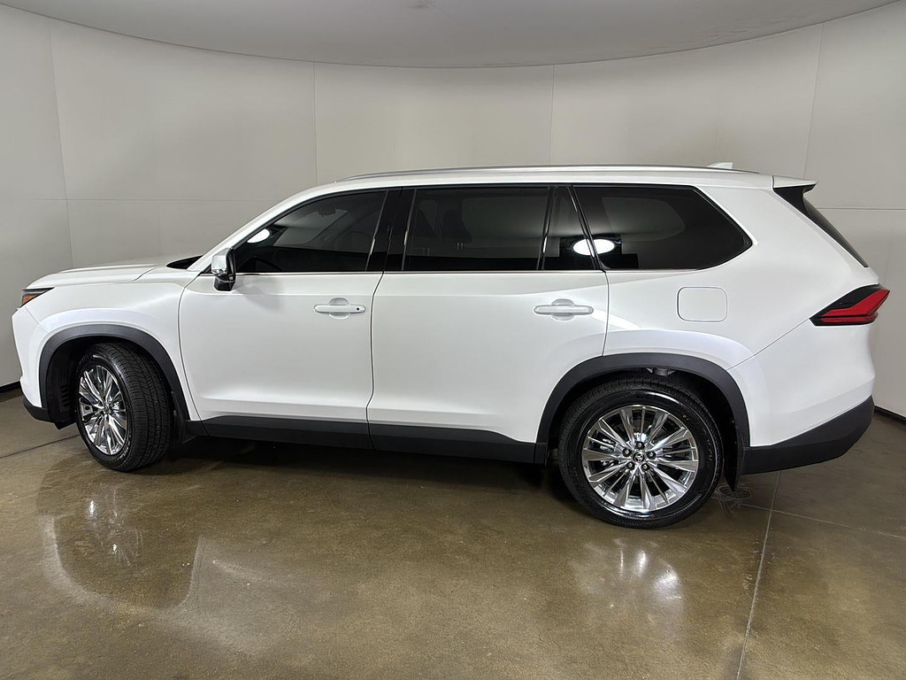 2024 Toyota Grand Highlander Located at Smart Motors Toyota light-box-slides