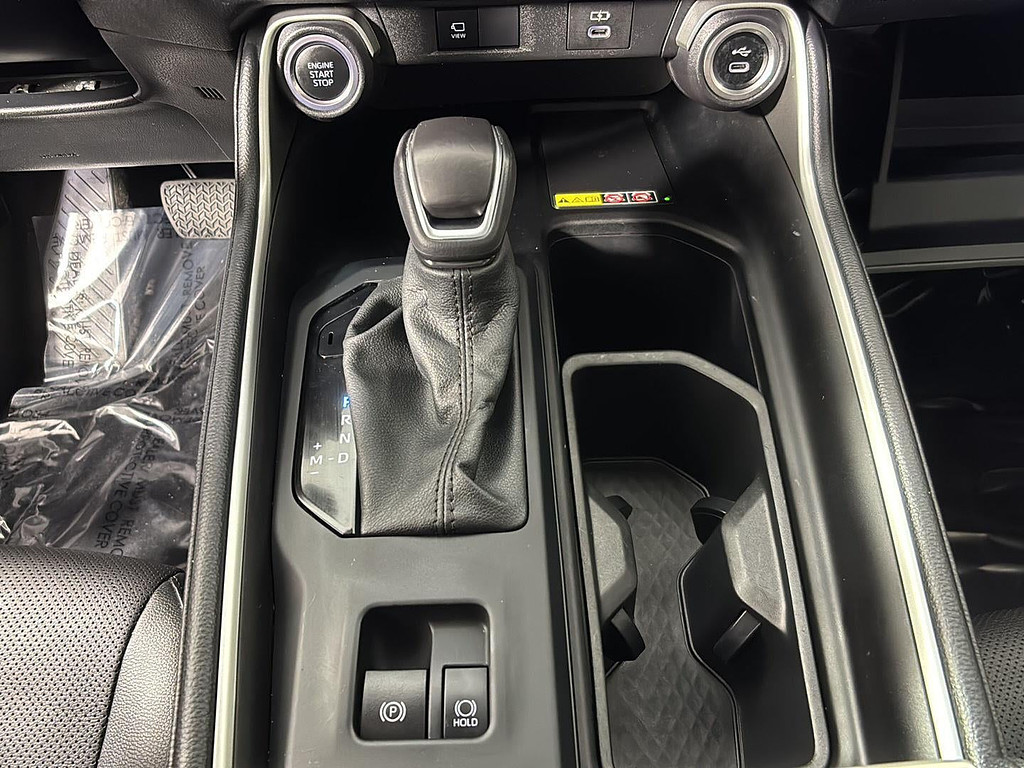 2024 Toyota Grand Highlander Located at Smart Motors Toyota light-box-slides