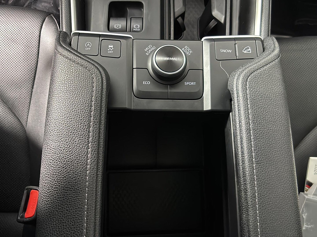 2024 Toyota Grand Highlander Located at Smart Motors Toyota slide-image