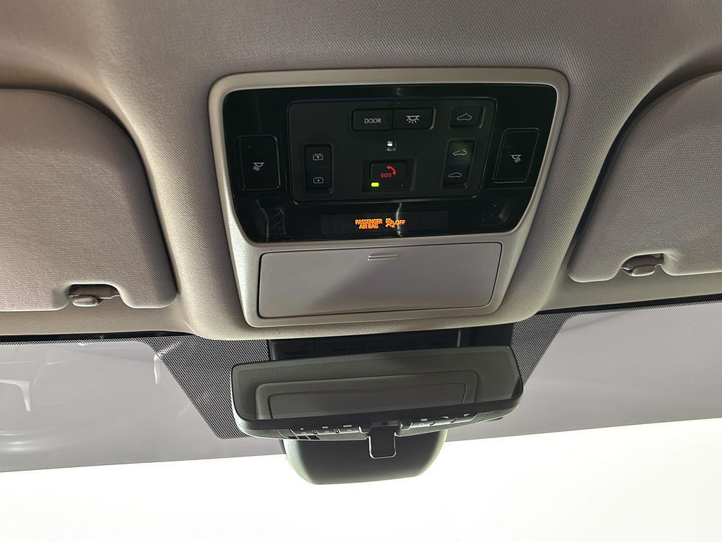 2024 Toyota Grand Highlander Located at Smart Motors Toyota light-box-slides
