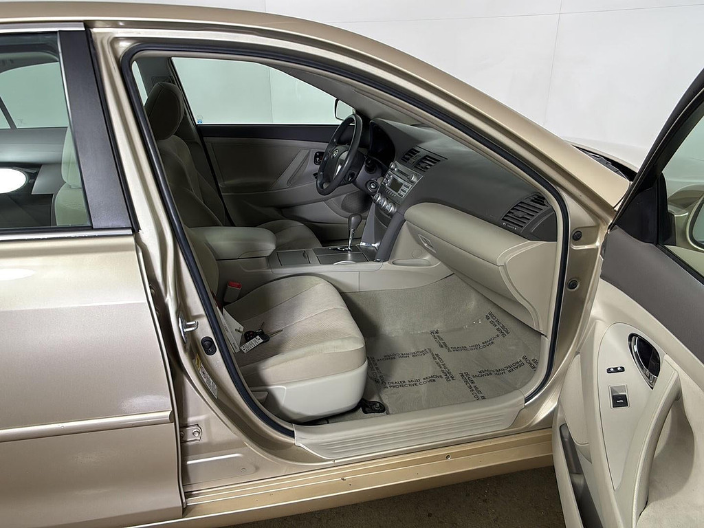 2011 Toyota Camry Located at Smart Motors Toyota light-box-slides