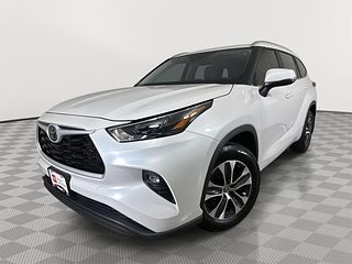 Thumbnail - 2024 Toyota Highlander