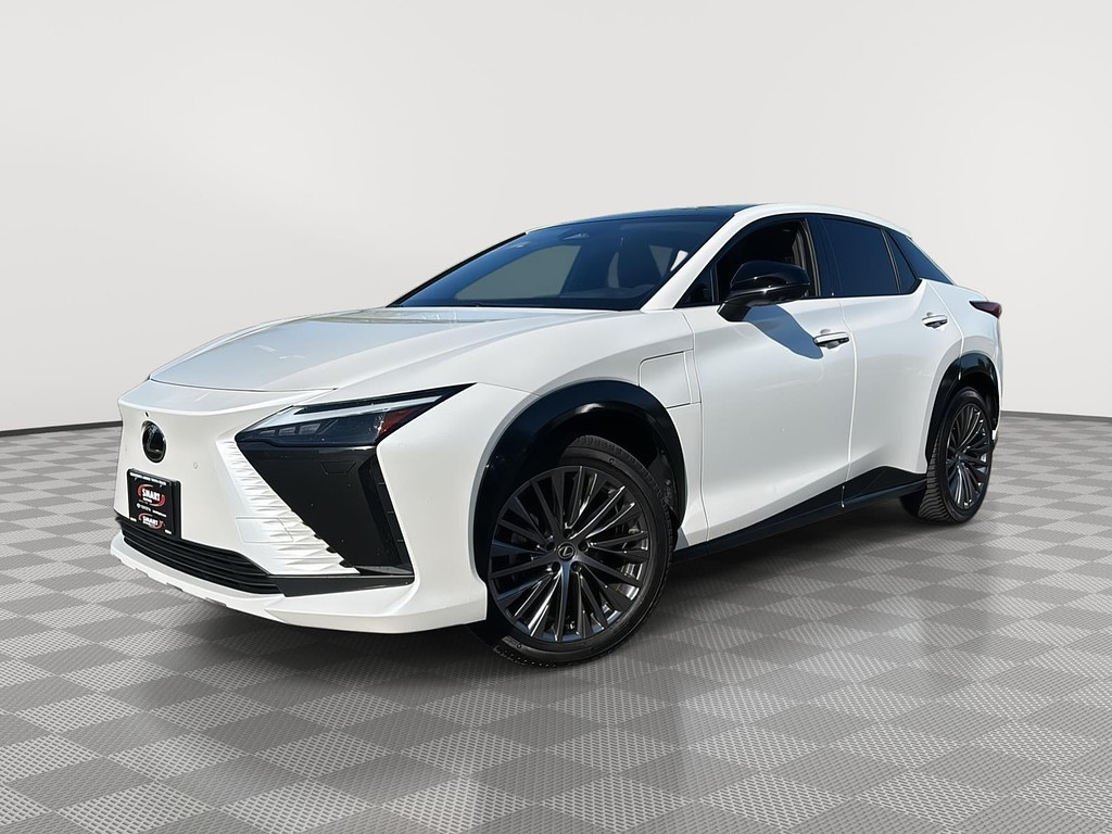 2023 Lexus RZ 450e 450e Luxury AWD's photo