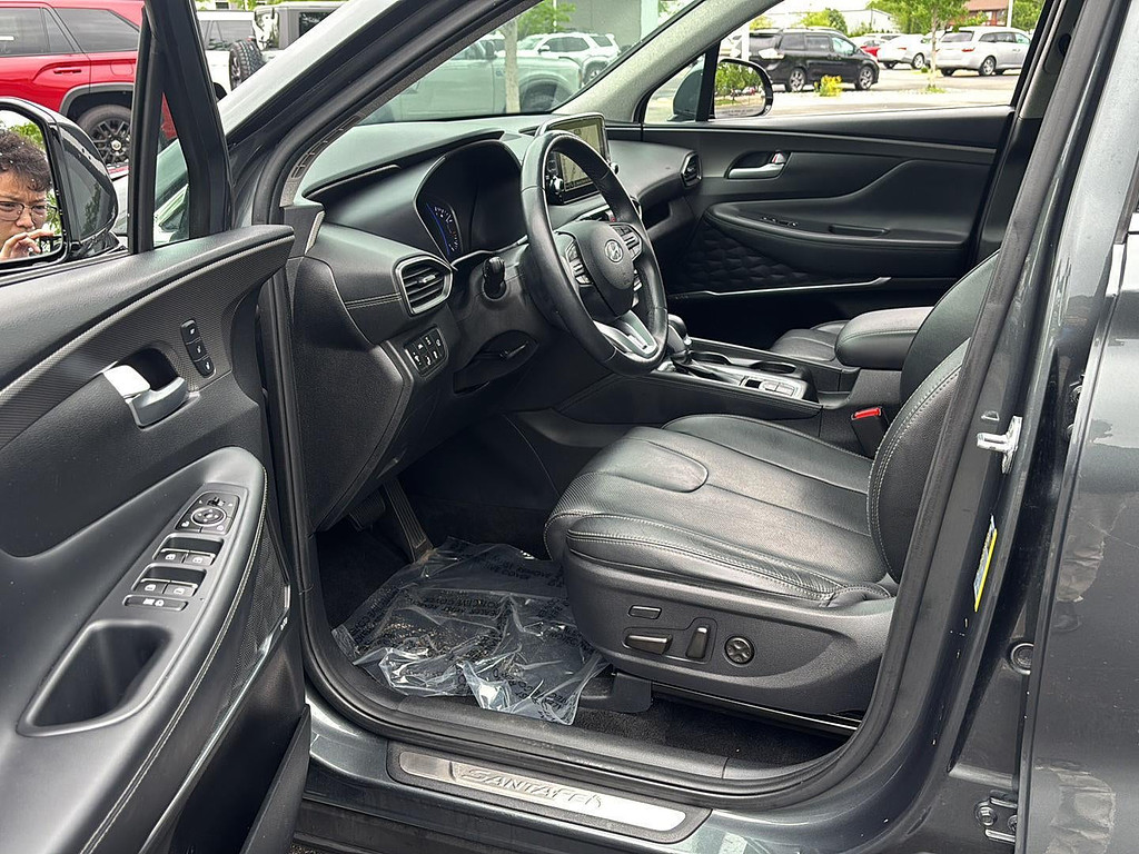 2020 Hyundai Santa Fe Limited 2.4 AWD's photo