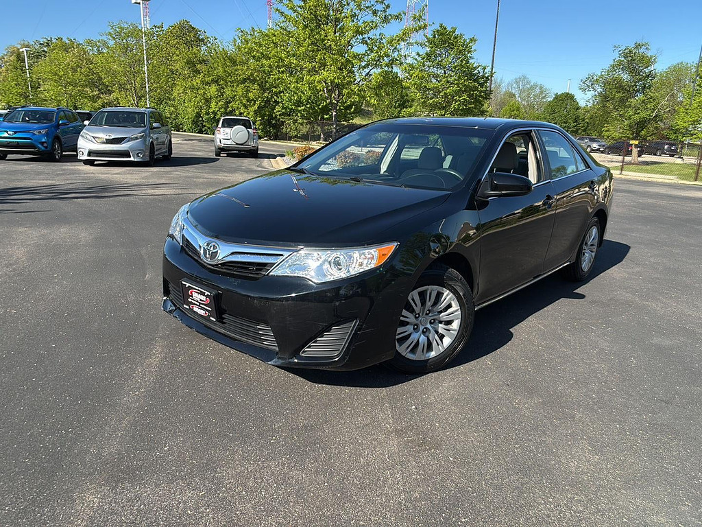 2012 Toyota Camry's photo