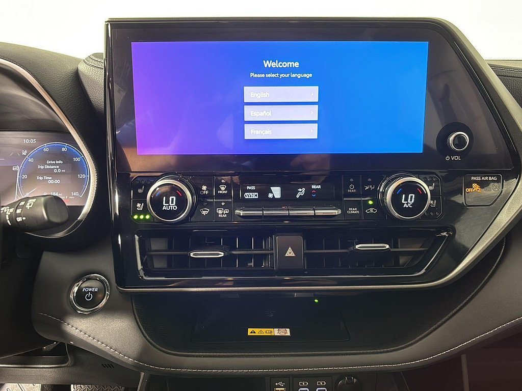 2023 Toyota Highlander Hybrid Located at Smart Motors Toyota light-box-slides