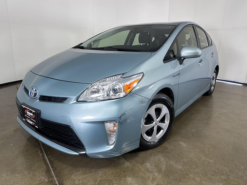 2012 Toyota Prius Two's photo