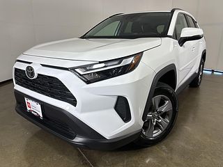 Thumbnail - 2024 Toyota RAV4
