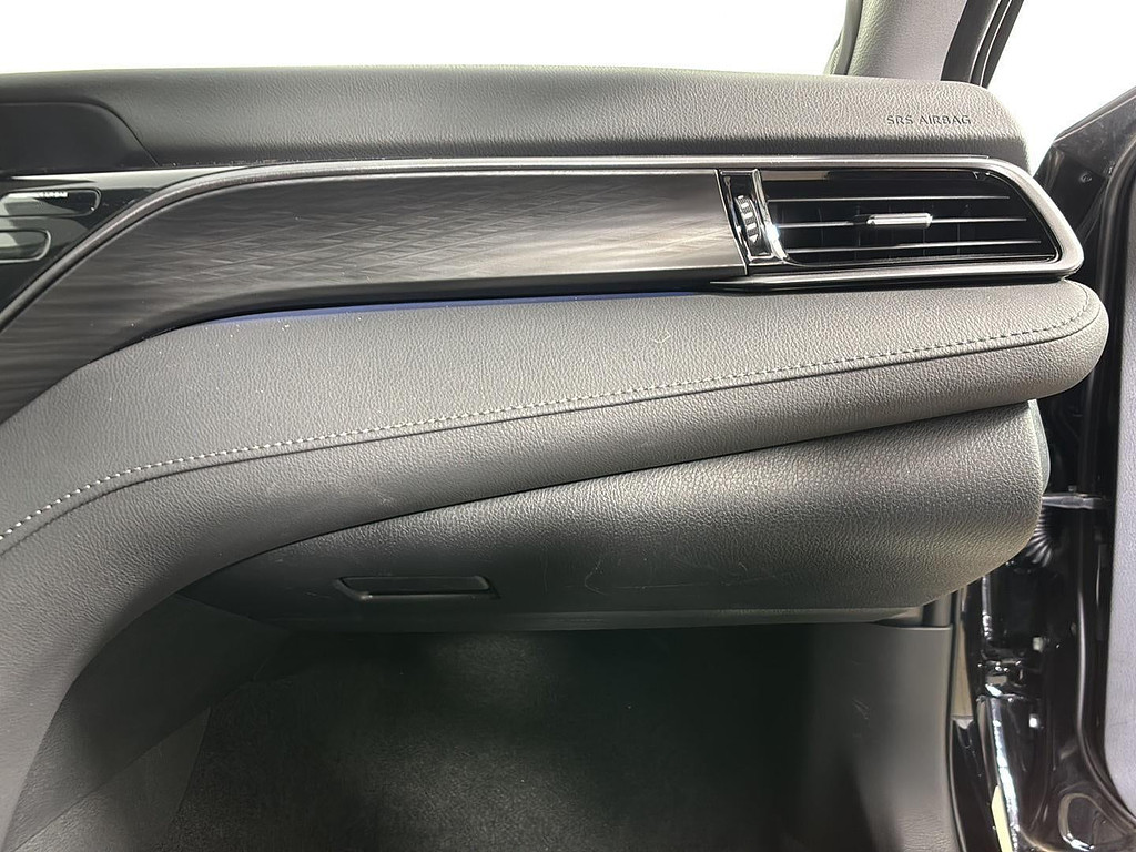 2024 Toyota Camry Hybrid Located at Smart Motors Toyota slide-image