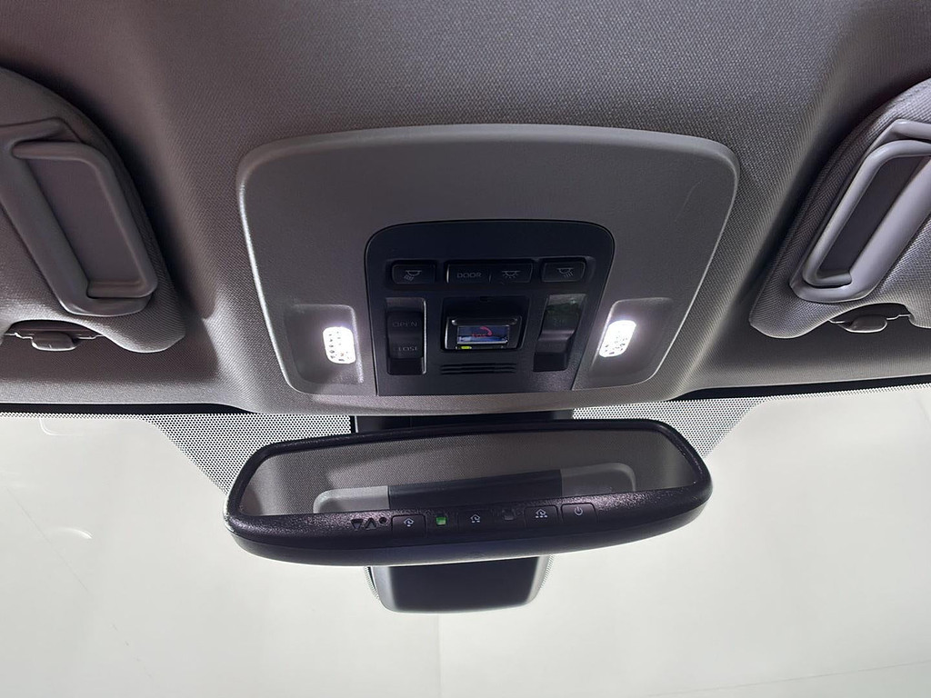 2024 Toyota Camry Hybrid Located at Smart Motors Toyota slide-image
