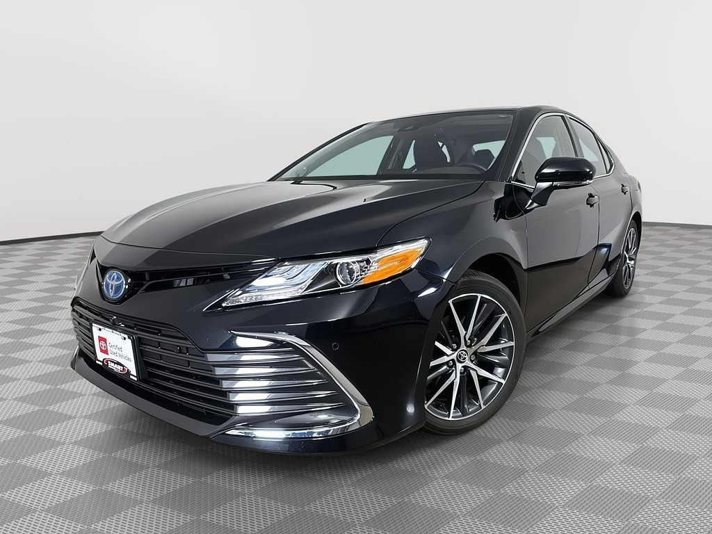 2024 Toyota Camry Hybrid Located at Smart Motors Toyota light-box-slides