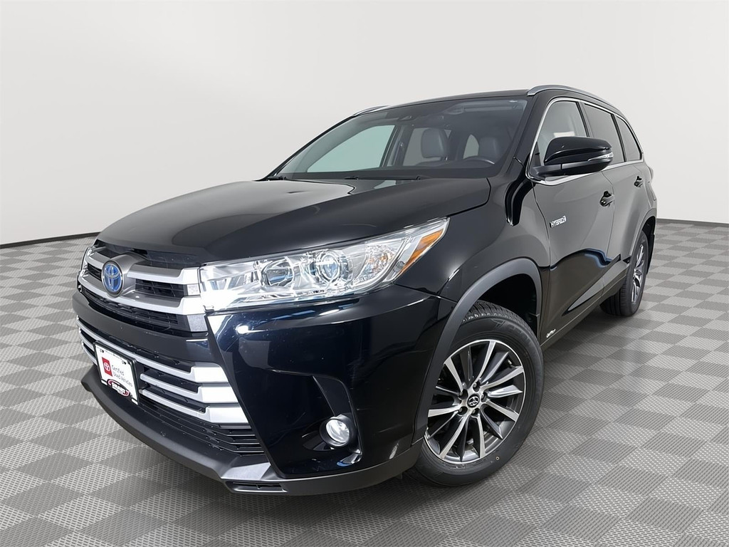 2019 Toyota Highlander XLE Hybrid 4x4's photo