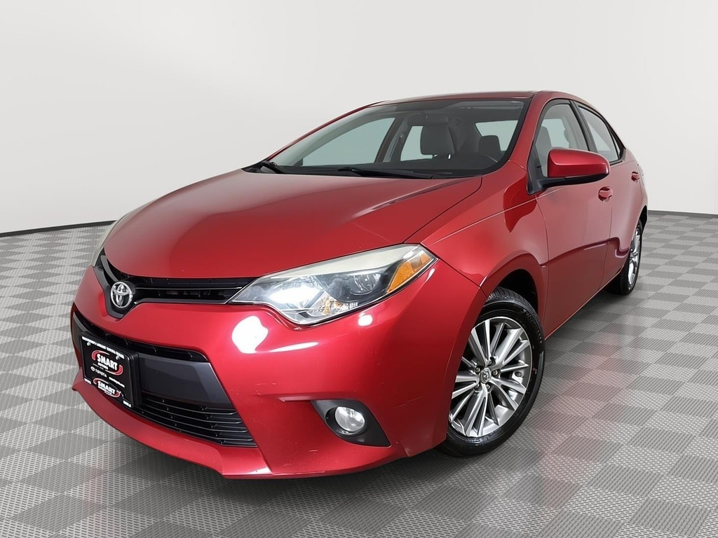 2015 Toyota Corolla LE Plus AT's photo