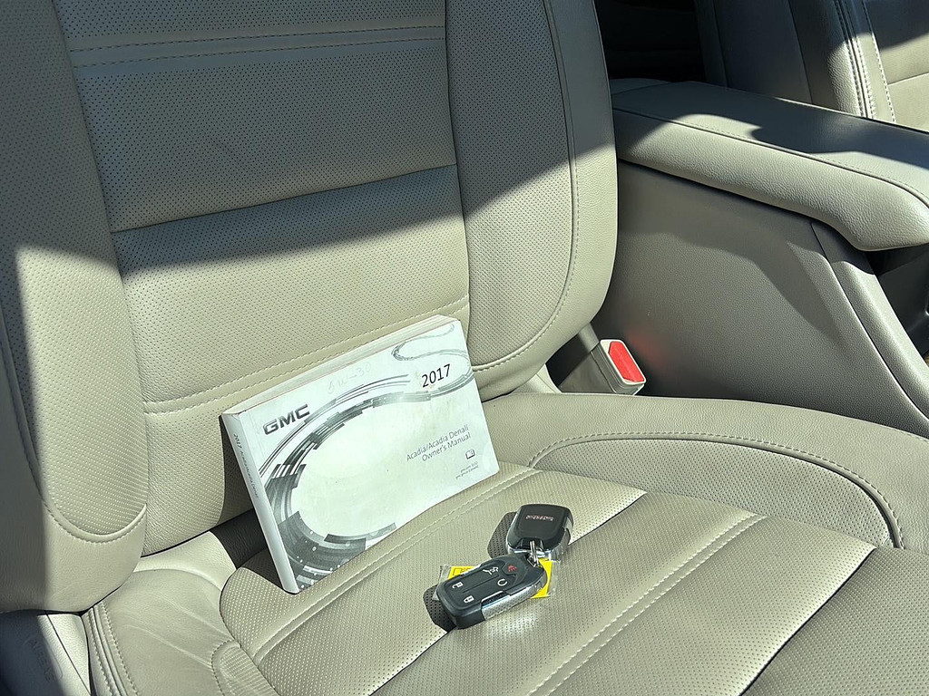 2017 GMC Acadia Located at Smart Motors Toyota light-box-slides