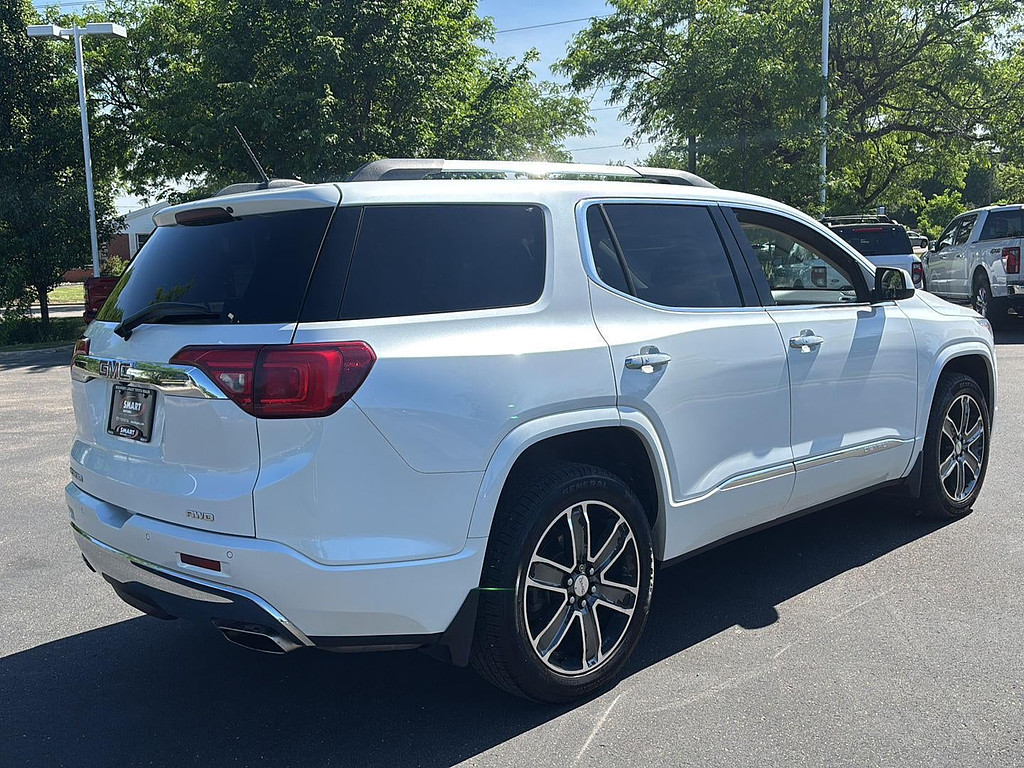 2017 GMC Acadia Located at Smart Motors Toyota light-box-slides