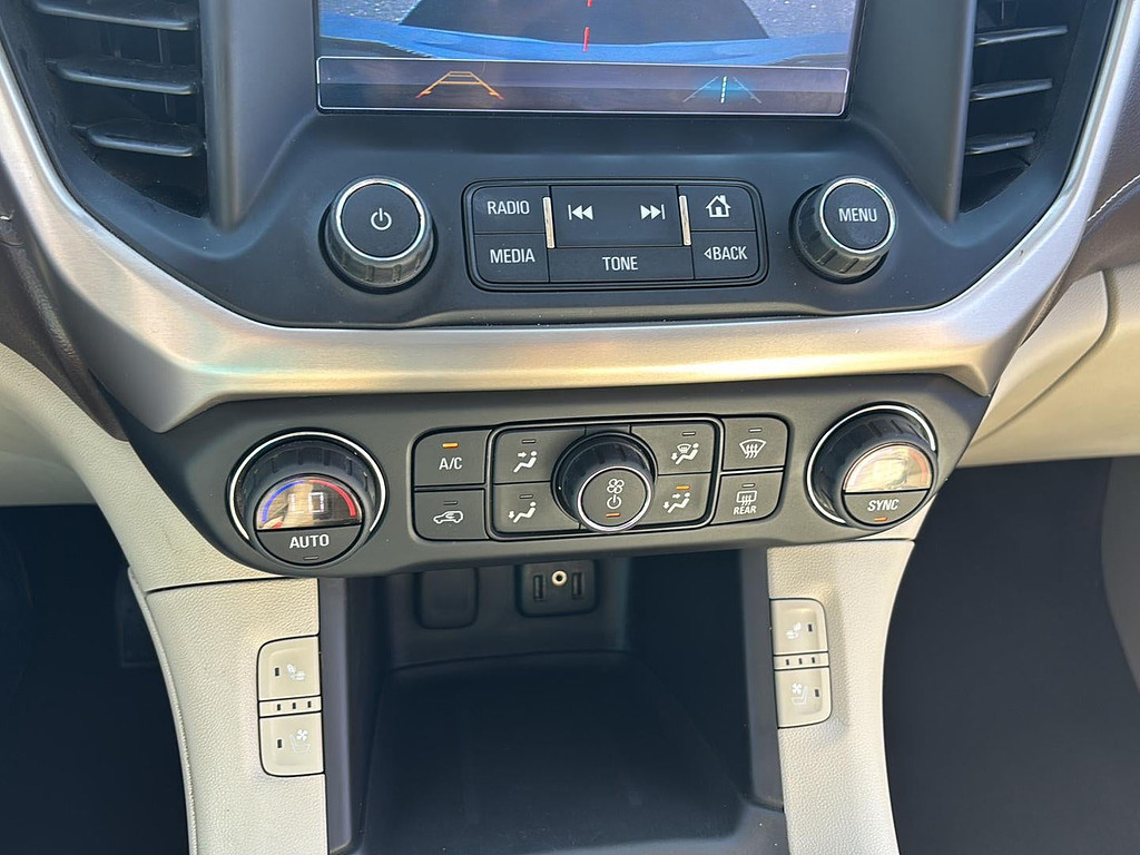 2017 GMC Acadia Located at Smart Motors Toyota light-box-slides