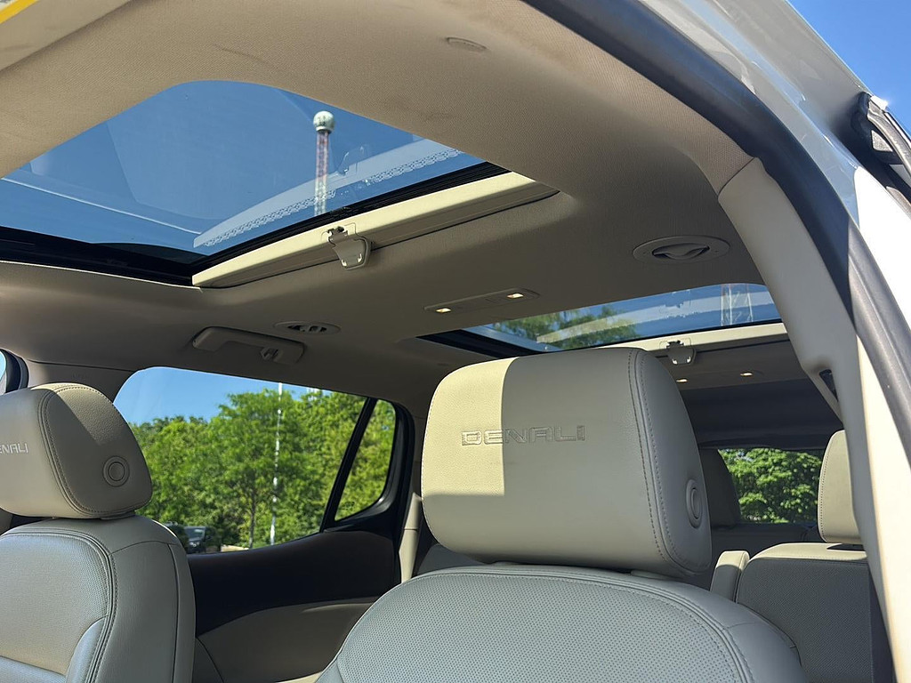 2017 GMC Acadia Located at Smart Motors Toyota slide-image