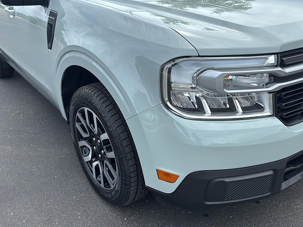 2024 Ford Maverick Located at Smart Motors Toyota slide-image