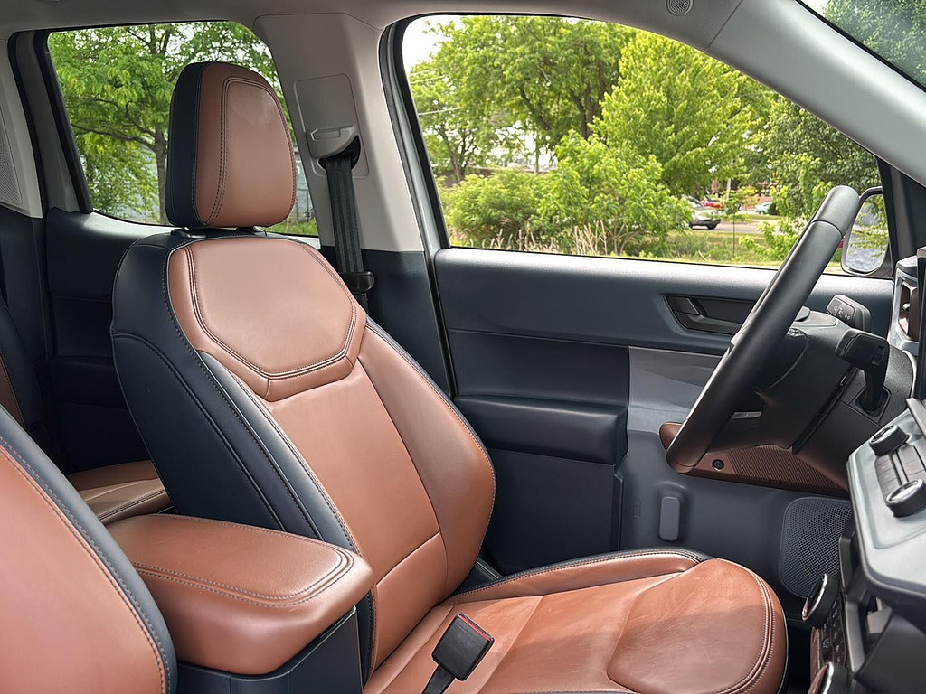 2024 Ford Maverick Located at Smart Motors Toyota slide-image