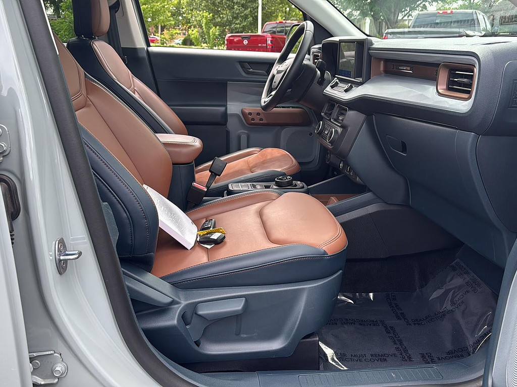 2024 Ford Maverick Located at Smart Motors Toyota slide-image