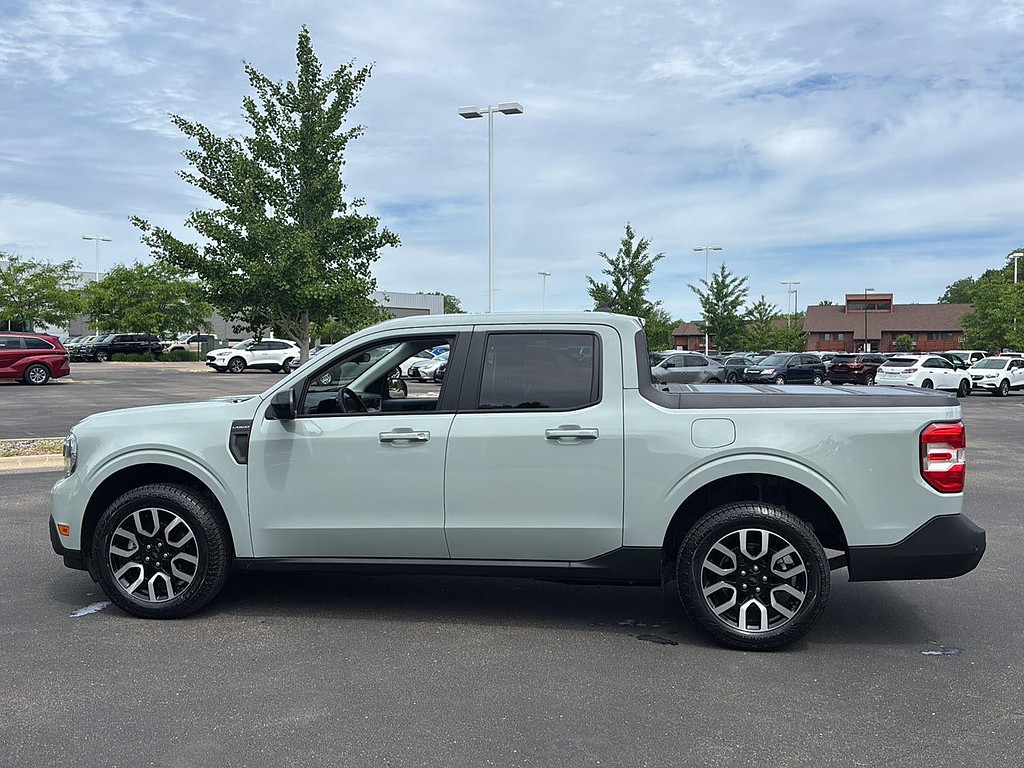 2024 Ford Maverick Located at Smart Motors Toyota light-box-slides