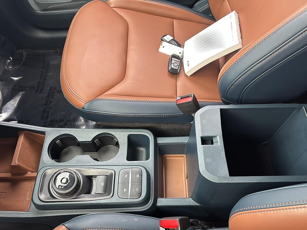 2024 Ford Maverick Located at Smart Motors Toyota slide-image
