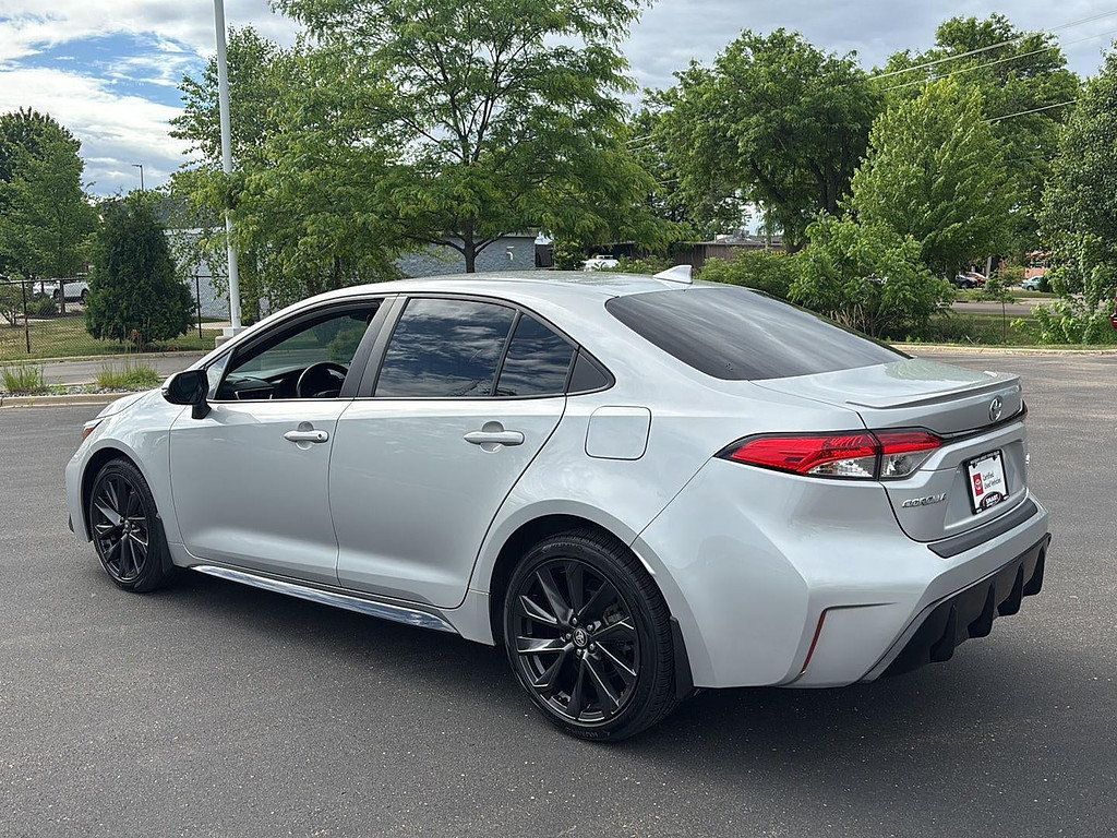 slide-image