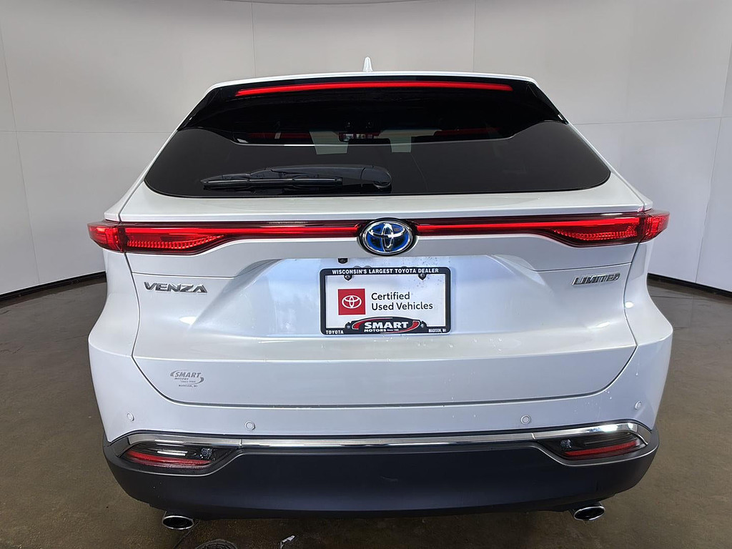 2024 Toyota Venza Limited - Photo 16
