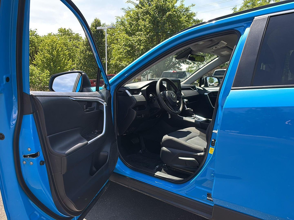 2021 Toyota RAV4 Located at Smart Motors Toyota light-box-slides