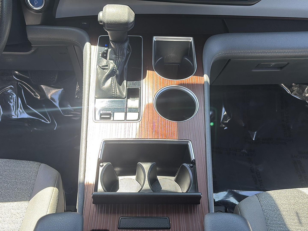 2022 Toyota Sienna Located at Smart Motors Toyota light-box-slides