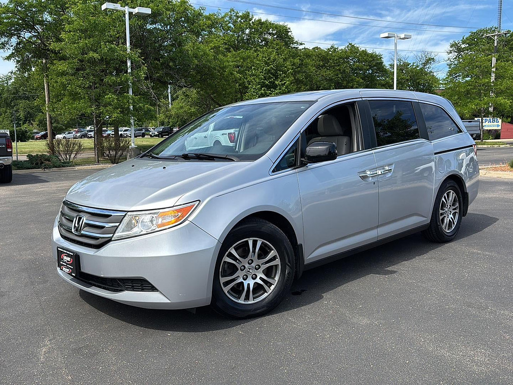 2013 Honda Odyssey EX-L w/DVD Rear Entertainment System's photo