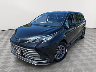 Thumbnail - 2021 Toyota SIENNA