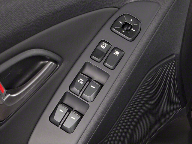 2012 Hyundai Tucson Located at Smart Motors Toyota slide-image
