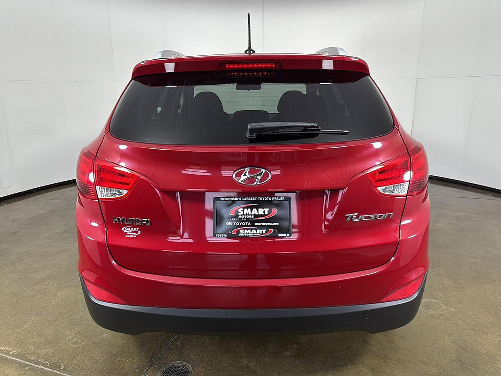 2012 Hyundai Tucson Located at Smart Motors Toyota slide-image