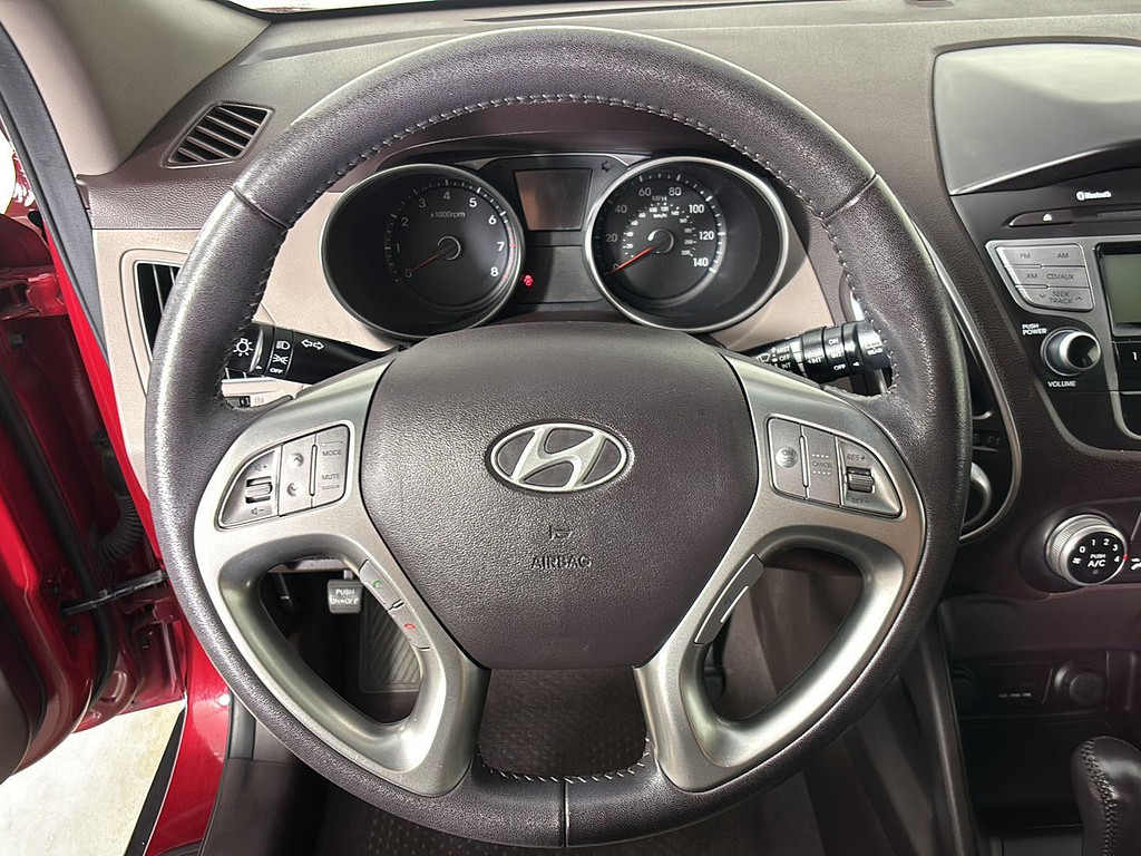 2012 Hyundai Tucson Located at Smart Motors Toyota light-box-slides