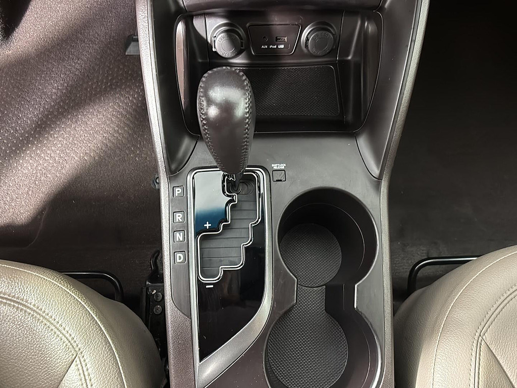 2012 Hyundai Tucson Located at Smart Motors Toyota slide-image