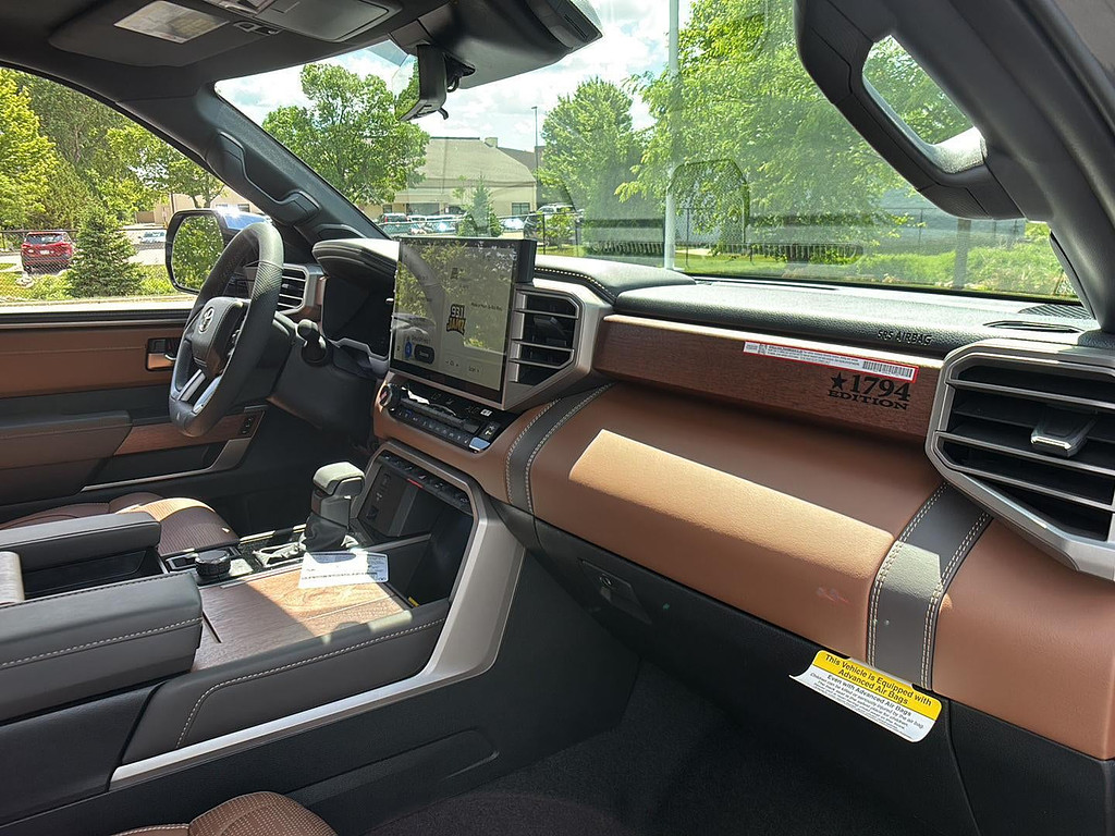 slide-image