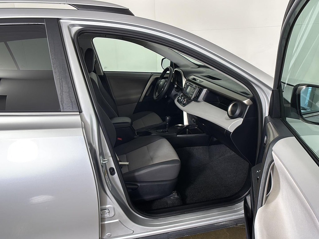2013 Toyota RAV4 Located at Smart Motors Toyota light-box-slides