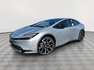 Thumbnail - 2026 Toyota Prius Plug-in Hybrid