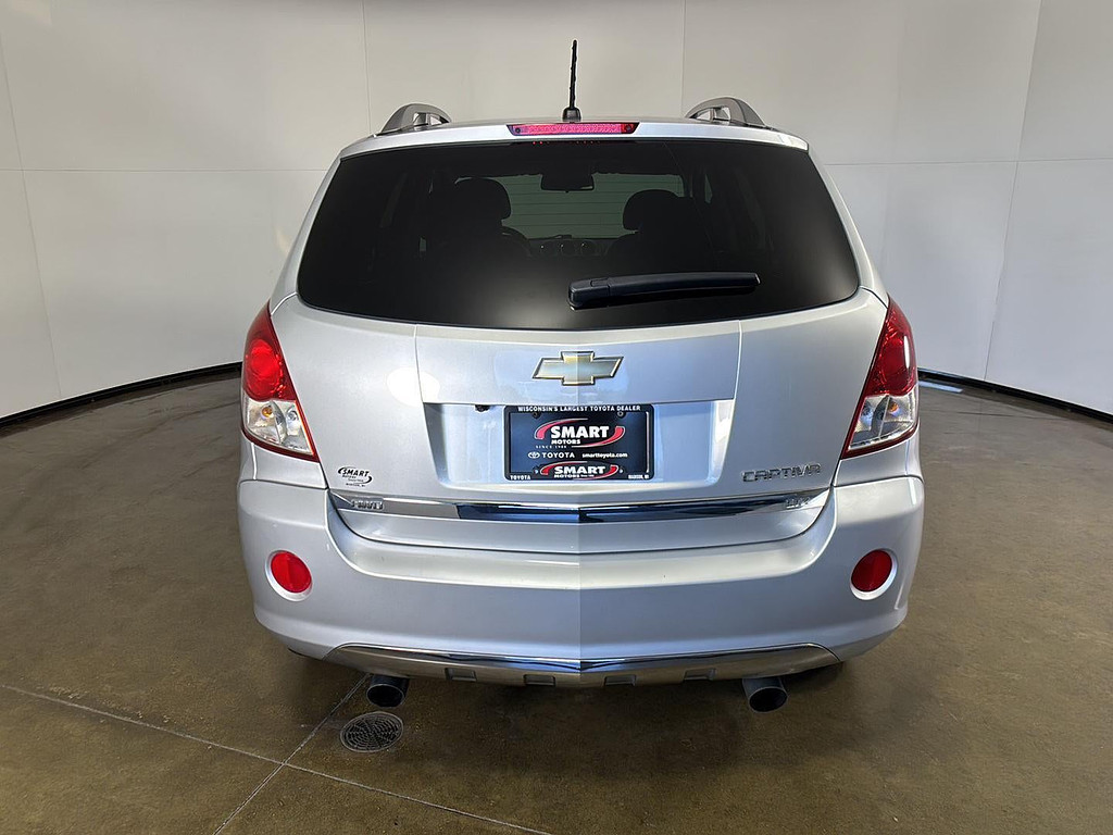 2012 Chevrolet Captiva Sport Fleet Located at Smart Motors Toyota light-box-slides