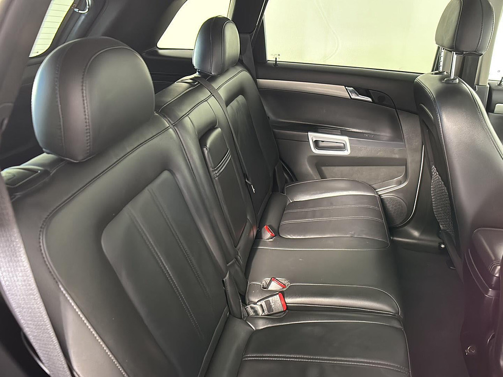 2012 Chevrolet Captiva Sport Fleet Located at Smart Motors Toyota slide-image