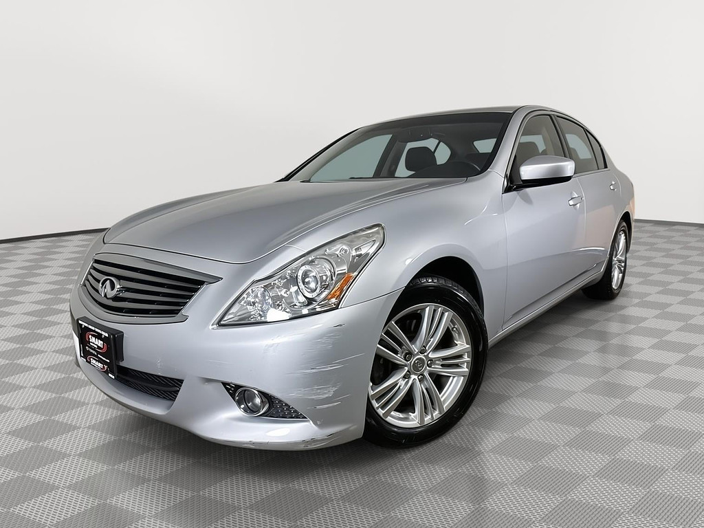 2013 INFINITI G 37x AWD's photo