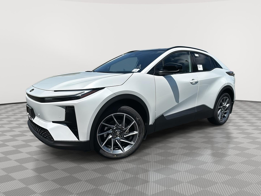 2026 Toyota C-HR Located at Smart Motors Toyota slide-image
