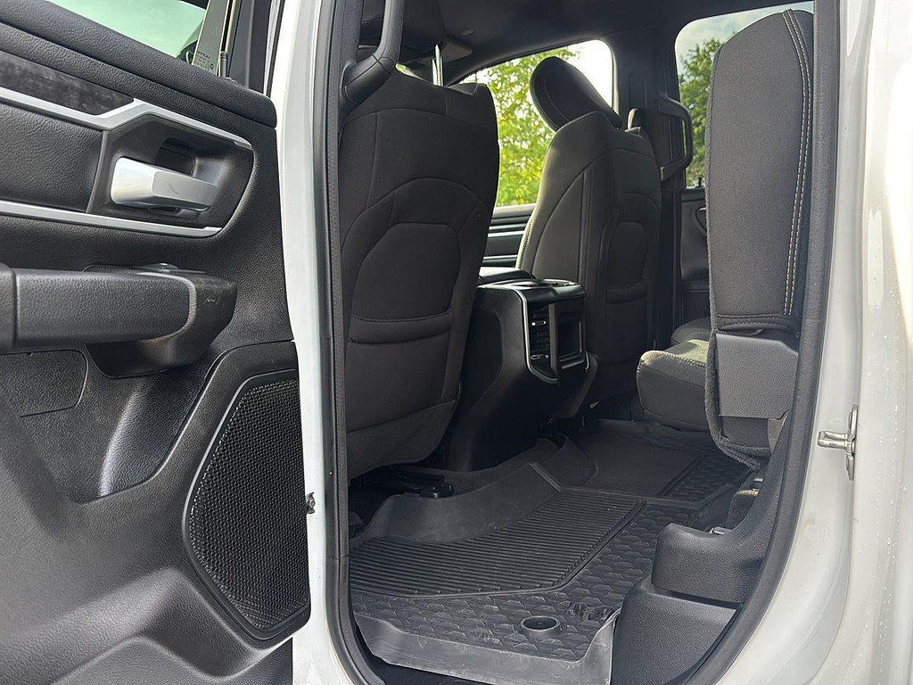 2023 RAM 1500 Located at Smart Motors Toyota light-box-slides