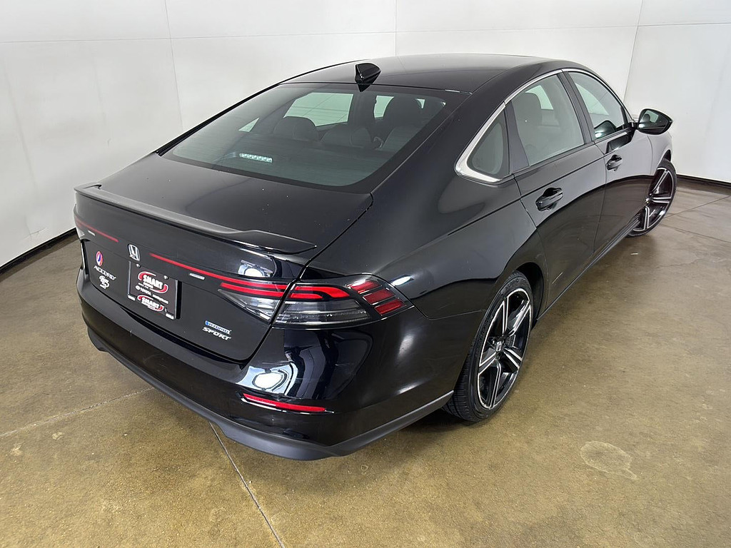 2023 Honda Accord Hybrid Located at Smart Motors Toyota slide-image